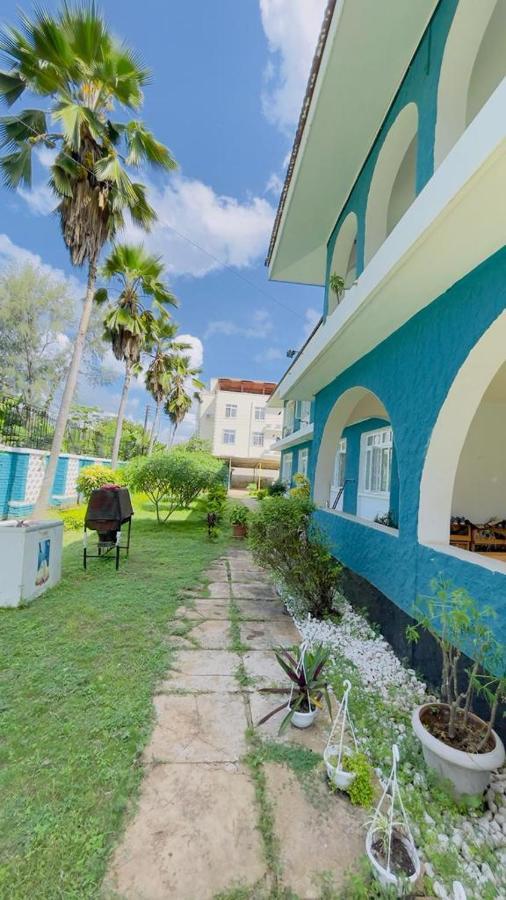 Gallivanters Hostel Dar es Salaam Exterior foto